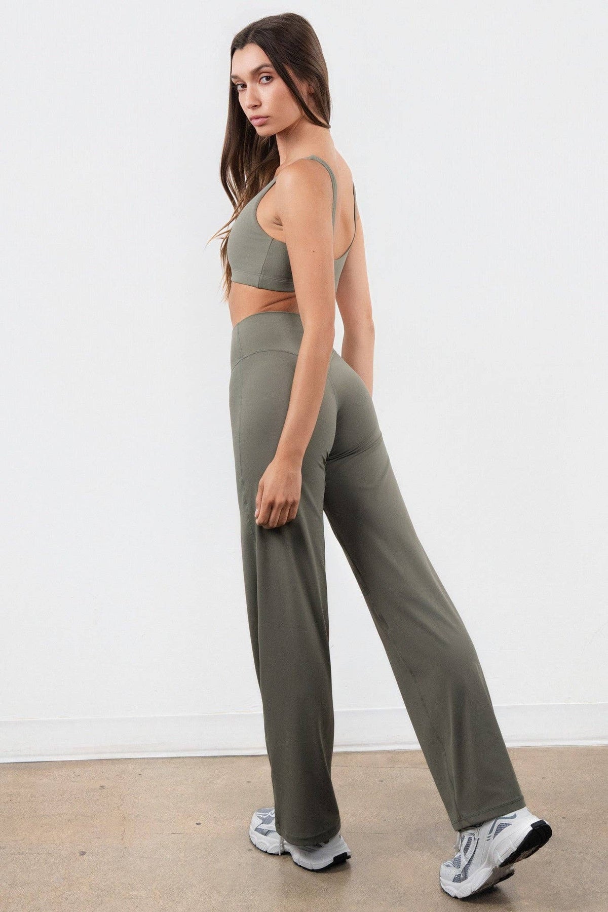 Cloud II® Relaxed Trouser - Vetiver
