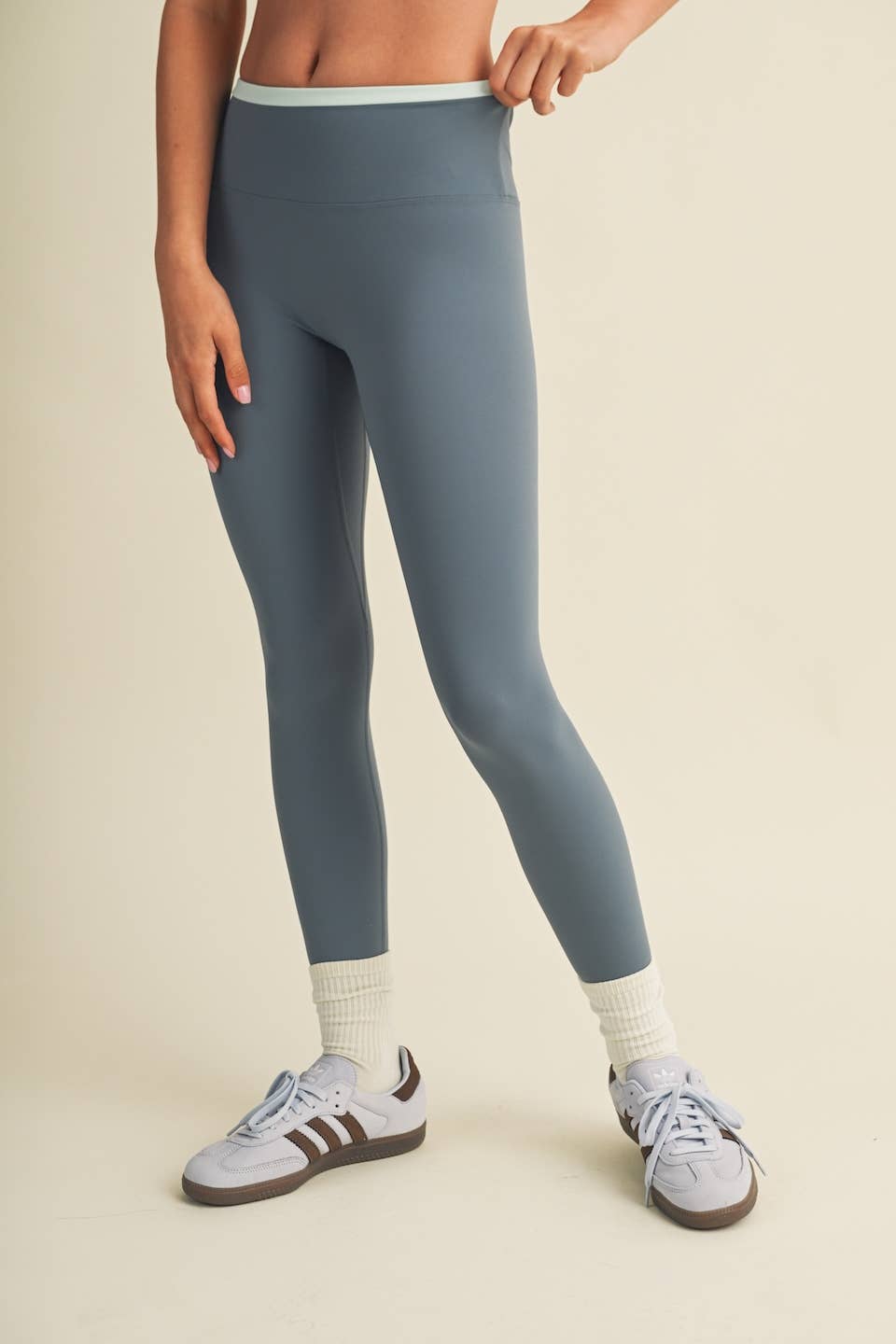 Contrast Binding Legging