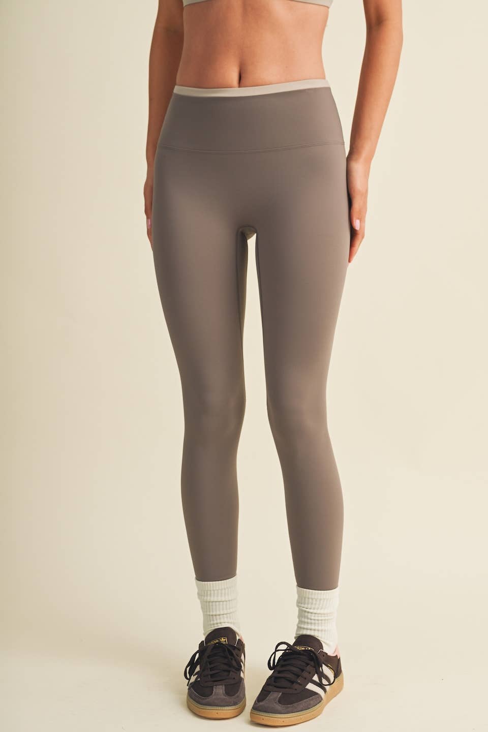 Contrast Binding Legging