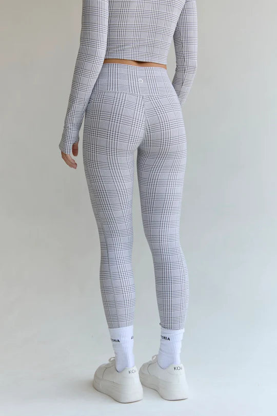Astoria Airvíve Pocket Legging - Grey Plaid